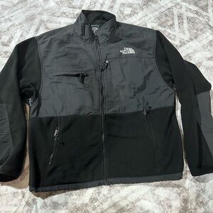 North face fleece coat men’s in good condition black xl